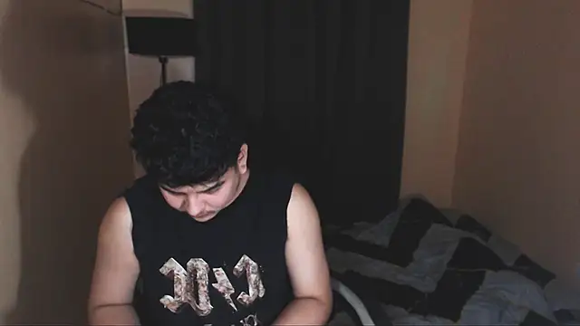 Snapshot of Prince_Killian chatting on 10/13/25, 01:33 Prince Killian online show from 10/13/25, 01:33