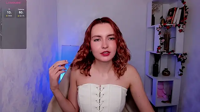 Elis Cherry online show from 10/08/25, 02:09