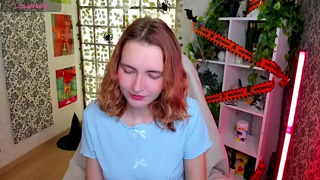 Elis Cherry online show from 11/03/25, 02:02