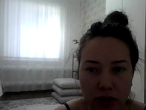 Ururee online show from 09/22/25, 08:16
