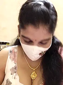 amelia-rani online show from 10/13/25, 05:46