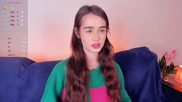 lovelyalivia online show from 10/15/25, 09:20