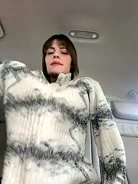 Snapshot of sweetchery999999 chatting on 10/09/25, 01:31 sweetchery999999 online show from 10/09/25, 01:31