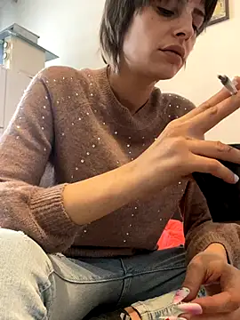 Snapshot of sweetchery999999 chatting on 10/11/25, 09:52 sweetchery999999 online show from 10/11/25, 09:52