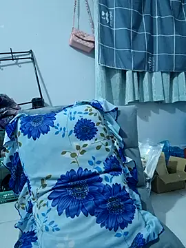 Snapshot of Suna_Lina chatting on 11/10/25, 03:33 Suna Lina online show from 11/10/25, 03:33