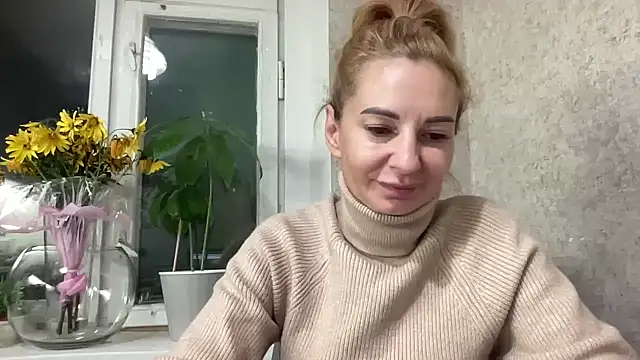 Snapshot of Faeyaa chatting on 10/01/25, 05:19 Faeyaa online show from 10/01/25, 05:19