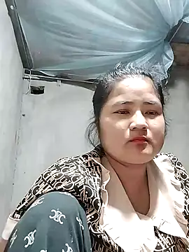 Snapshot of BigBoobs186 chatting on 10/24/25, 10:55 BigBoobs186 online show from 10/24/25, 10:55