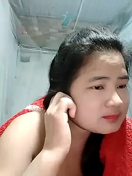 Snapshot of BigBoobs186 chatting on 11/17/25, 04:24 BigBoobs186 online show from 11/17/25, 04:24