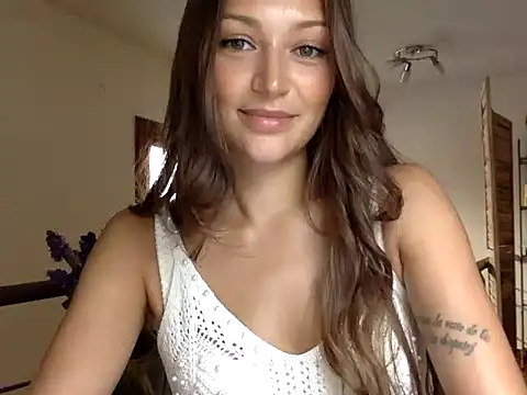Snapshot of Sainaa1 chatting on 09/17/25, 01:57 Sainaa1 online show from 09/17/25, 01:57