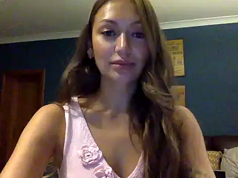 Snapshot of Sainaa1 chatting on 09/20/25, 06:31 Sainaa1 online show from 09/20/25, 06:31