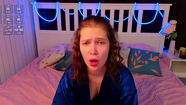 BeatrixCarIeton online show from 11/13/25, 07:13