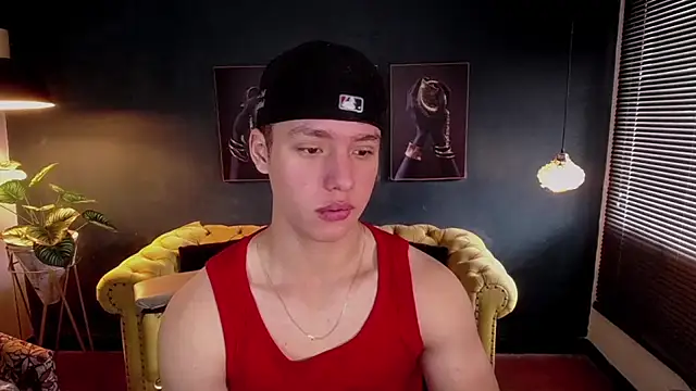 Snapshot of deivid_parker chatting on 10/22/25, 01:44 deivid parker online show from 10/22/25, 01:44