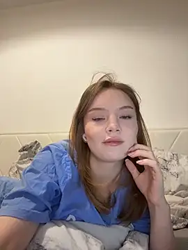 feral  berrys online show from 11/17/25, 05:19