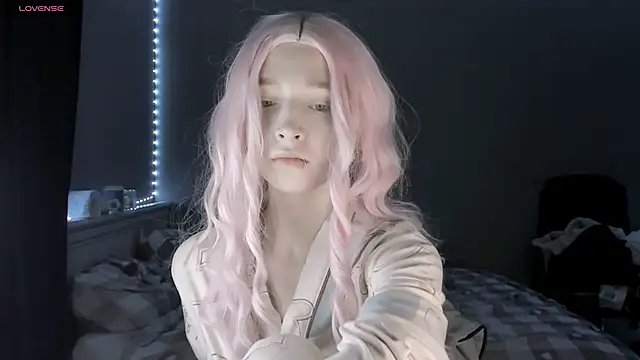 MelissaReis online show from 10/19/25, 05:02