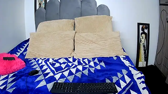 CharlotteXXX online show from 11/16/25, 06:41