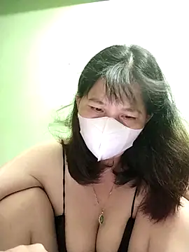 Amanda ena online show from 09/19/25, 08:42