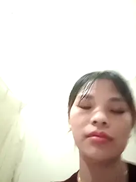 Snapshot of Ocnguyety chatting on 11/01/25, 12:23 Ocnguyety online show from 11/01/25, 12:23