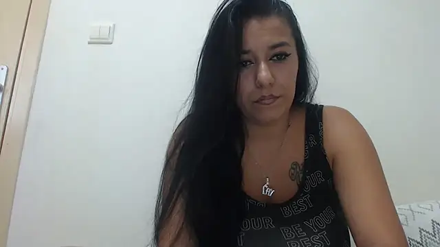 Maryem637048 online show from 09/21/25, 12:07