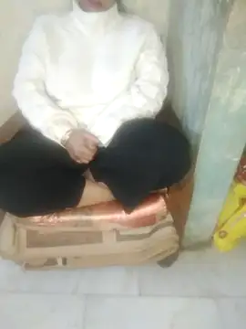 dolly 009  online show from 11/14/25, 02:43