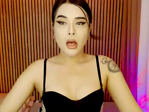 Snapshot of Fuckarat00 chatting on 10/29/25, 07:32 Fuckarat00 online show from 10/29/25, 07:32