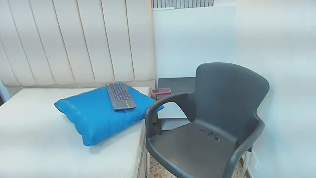 agatha dante online show from 10/06/25, 12:57