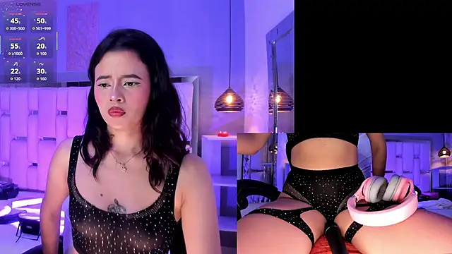 EvelynLips  online show from 09/24/25, 03:21