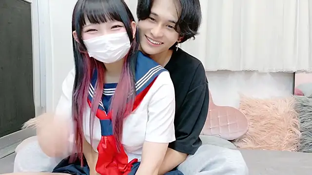 Snapshot of Hina-qp chatting on 10/12/25, 11:20 Hina-qp online show from 10/12/25, 11:20