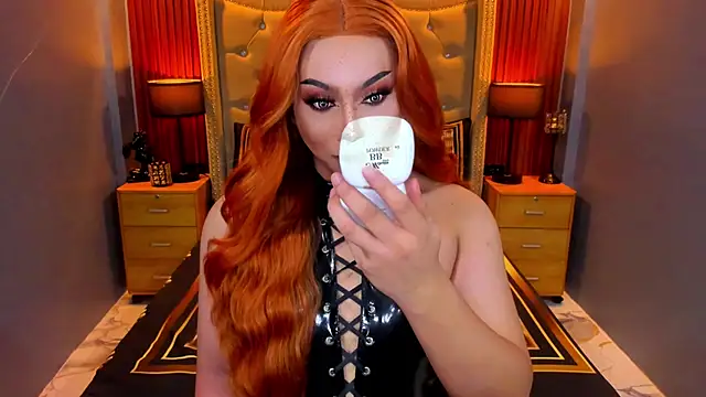 Snapshot of Madisonwill chatting on 11/18/25, 04:55 Madisonwill online show from 11/18/25, 04:55