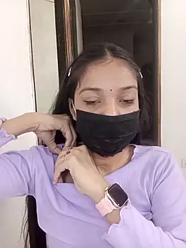 Cute Rakhi8 online show from 11/03/25, 04:36