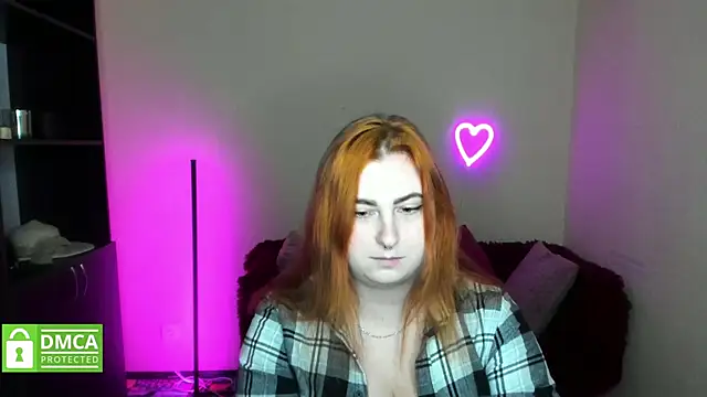 Alicia love00 online show from 10/20/25, 05:24