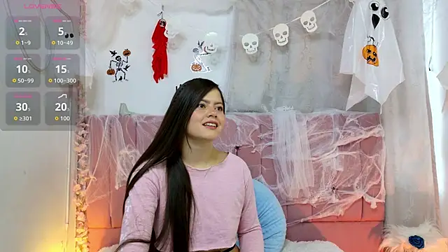 sukilove18 online show from 10/21/25, 10:10