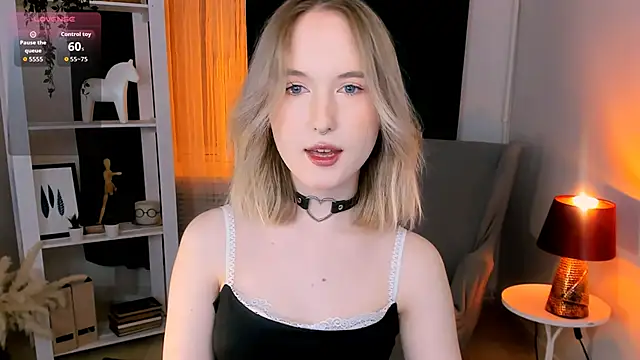 kikishyness online show from 11/23/25, 10:20