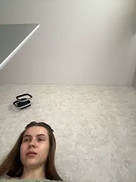 Snapshot of Delilah_Leila chatting on 12/01/25, 10:42 Delilah Leila online show from 12/01/25, 10:42