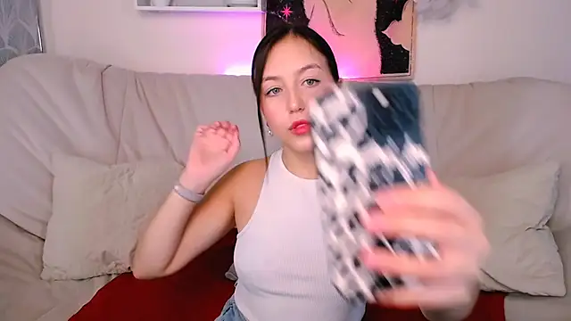 Snapshot of CindySparkl chatting on 09/11/25, 06:02 CindySparkl online show from 09/11/25, 06:02