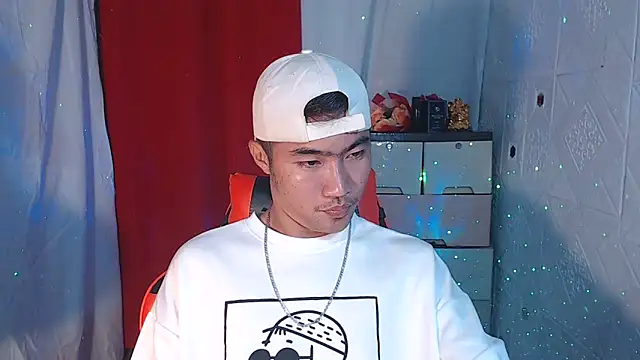 Snapshot of Siege_cum69 chatting on 09/18/25, 01:24 Siege cum69 online show from 09/18/25, 01:24