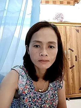 Sexy-loveass20 online show from 10/31/25, 03:13