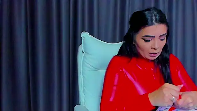 DevashaQueenX online show from 10/18/25, 06:58