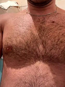 Snapshot of Cruel00 chatting on 10/03/25, 05:32 Cruel00 online show from 10/03/25, 05:32