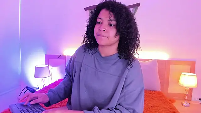 Dakota Mars online show from 11/16/25, 12:33