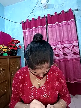 Snapshot of Cute_Faria chatting on 10/27/25, 04:33 Cute Faria online show from 10/27/25, 04:33