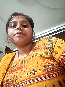 Snapshot of Hot_crety chatting on 09/19/25, 11:22 Hot crety online show from 09/19/25, 11:22