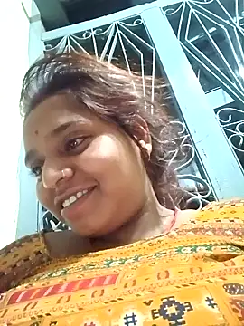 Hot crety online show from 10/07/25, 03:31