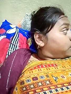 Hot crety online show from 11/21/25, 12:26