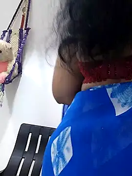 Snapshot of sneha_bebo chatting on 10/28/25, 03:58 sneha bebo online show from 10/28/25, 03:58