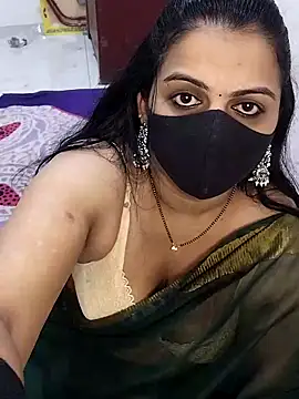 Snapshot of sneha_bebo chatting on 10/31/25, 04:52 sneha bebo online show from 10/31/25, 04:52