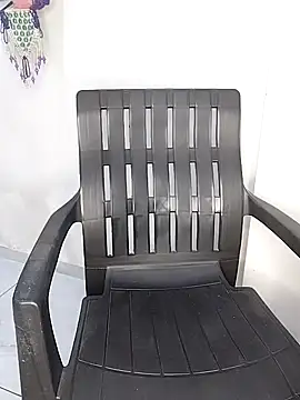 Snapshot of sneha_bebo chatting on 11/24/25, 04:07 sneha bebo online show from 11/24/25, 04:07