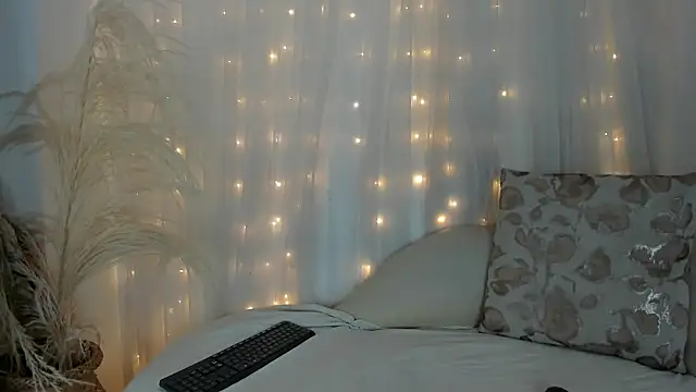 arianna cox   online show from 09/19/25, 07:58