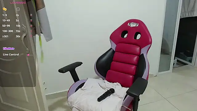 nice oussy online show from 10/04/25, 10:52