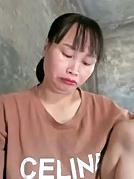 maple694 online show from 10/10/25, 02:32