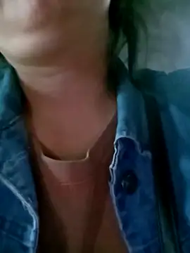 maple694 online show from 10/27/25, 09:35